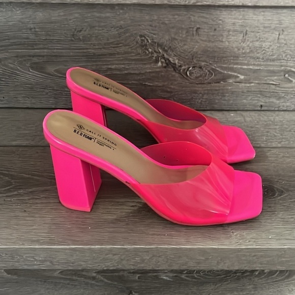 Call it Spring hot pink heeled mules size 8.5 - Picture 2 of 7
